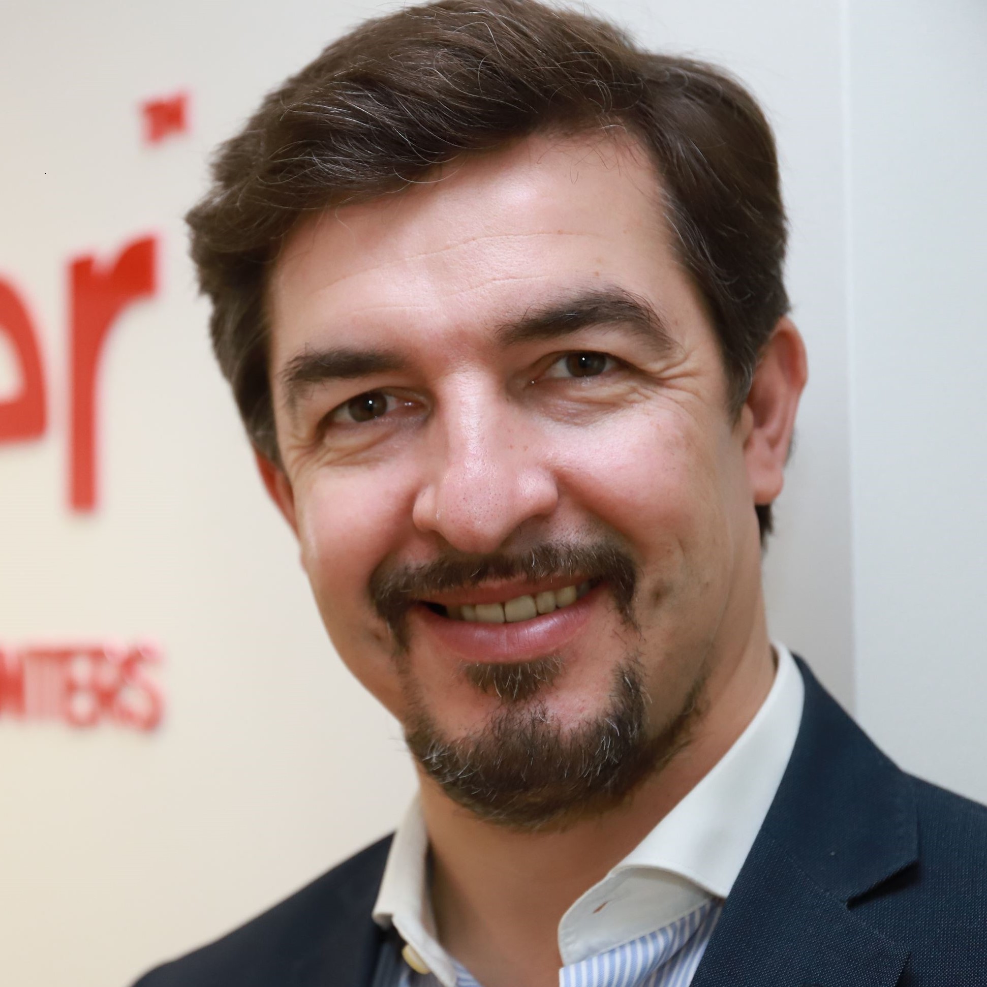 Pedro Branco - Business director at Header™