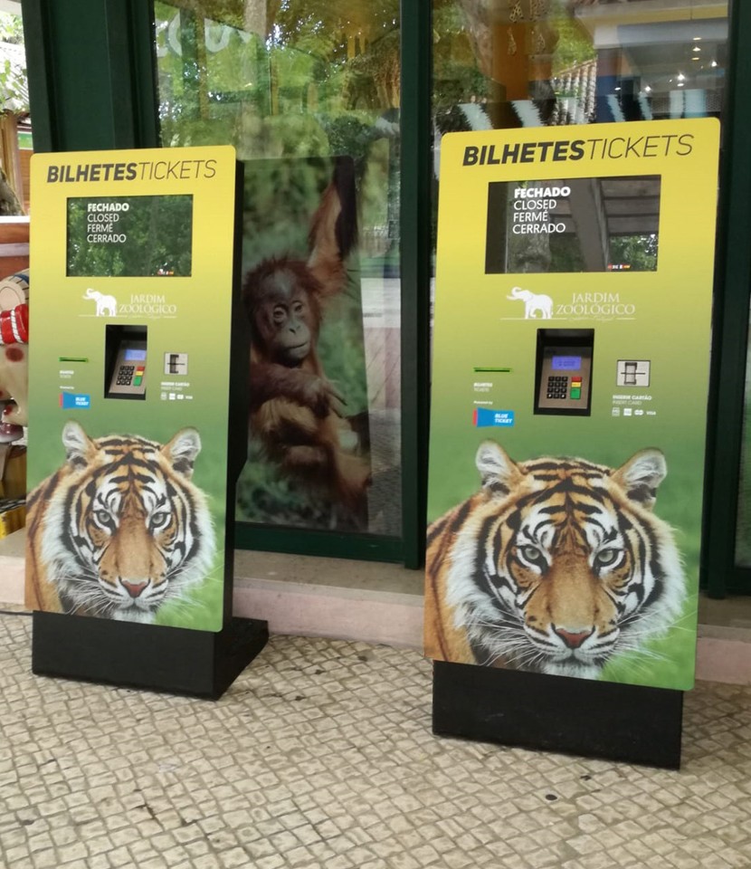 Ticket Kiosks for Lisbon Zoo