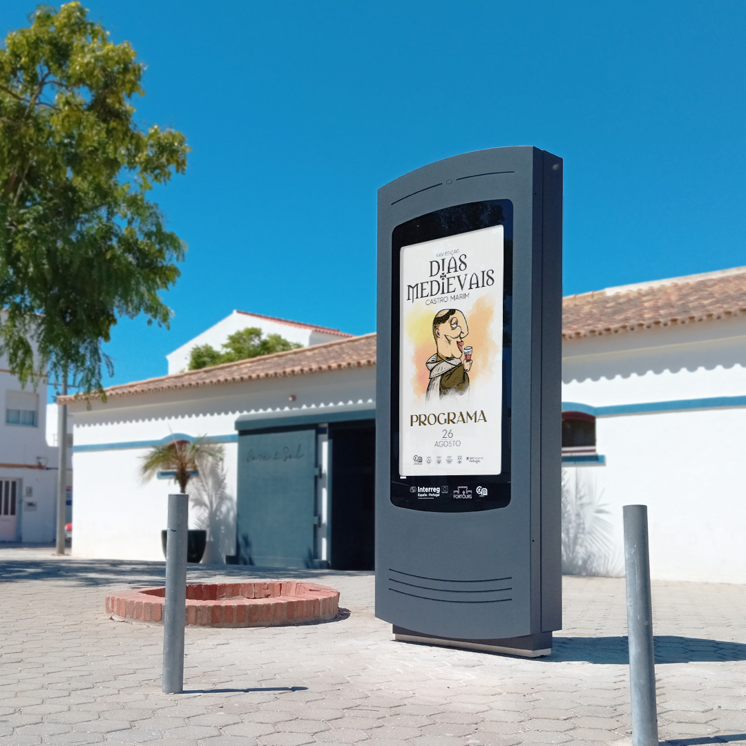 Castro Marim Promotes Tourism and Innovation with NOMYU, the Premium Digital Billboard by PARTTEAM & OEMKIOSKS