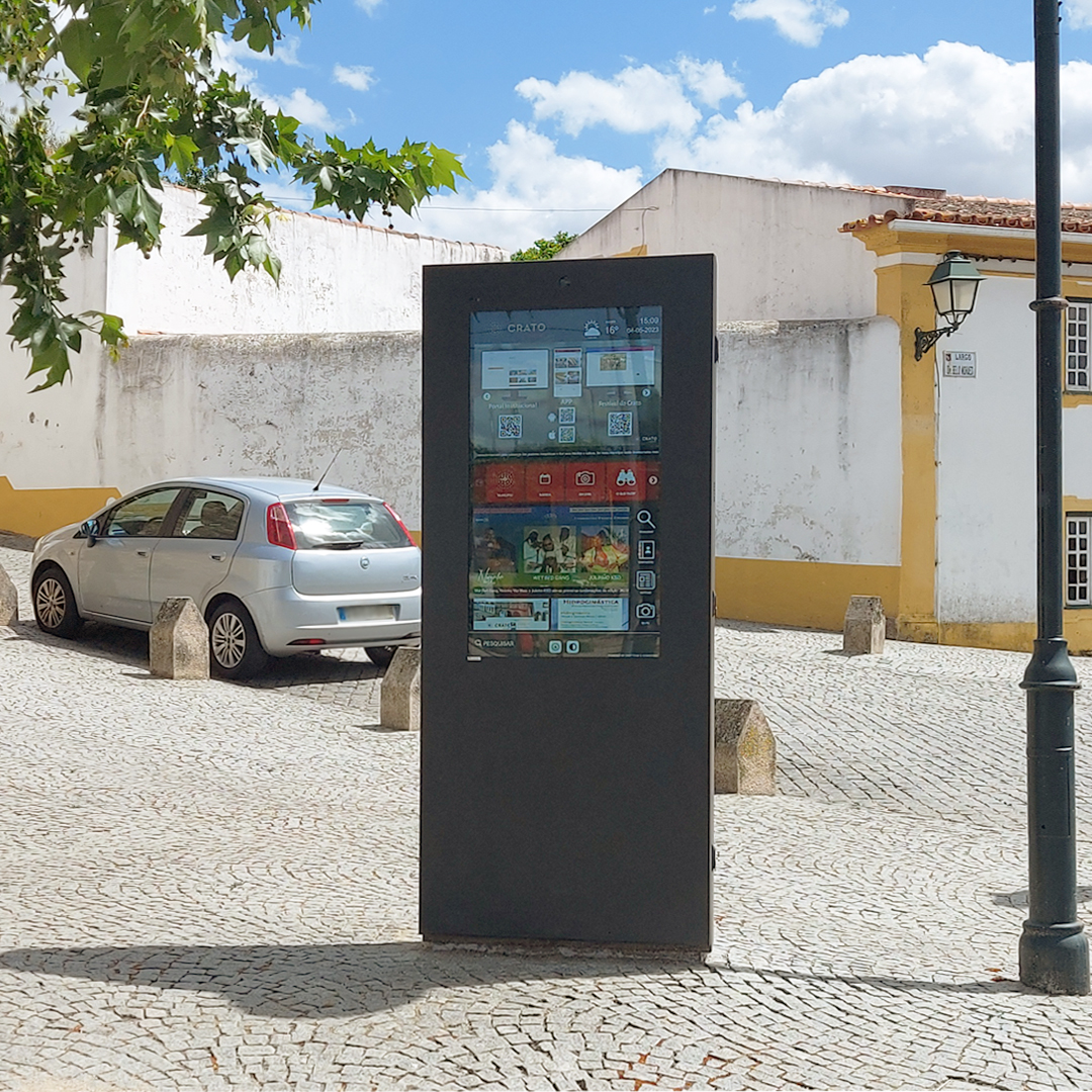 PLASMV Digital Billboard by PARTTEAM & OEMKIOSKS Boosts Tourism in the Municipality of Crato