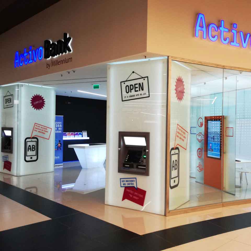  The Future of Technology in Banking: ACTIVOBANK by PARTTEAM & OEMKIOSKS