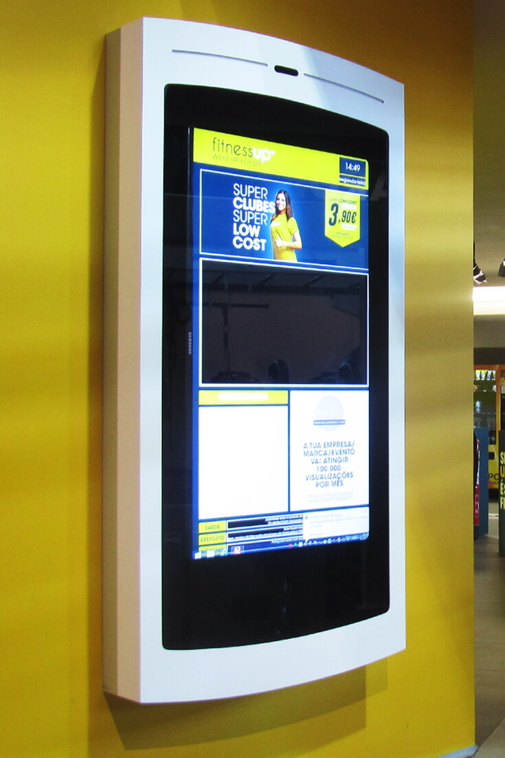 Self-Service Payment Kiosk - Fitness UP Braga by PARTTEAM & OEMKIOSKS