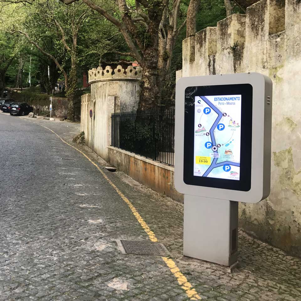 Parking Indicator in Sintra by PARTTEAM & OEMKIOSKS